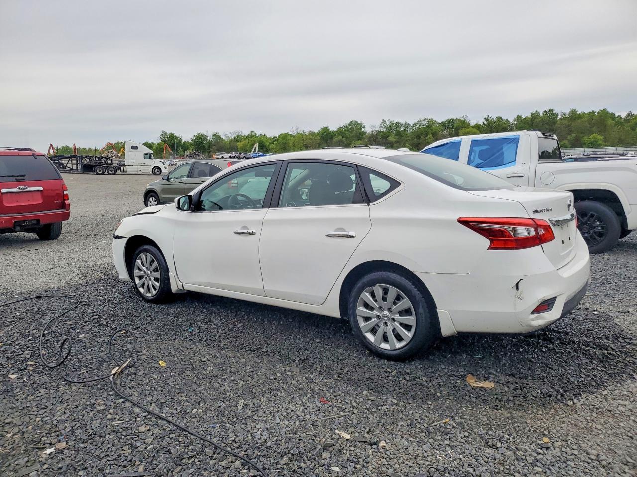 2017 NISSAN SENTRA SV photo 4