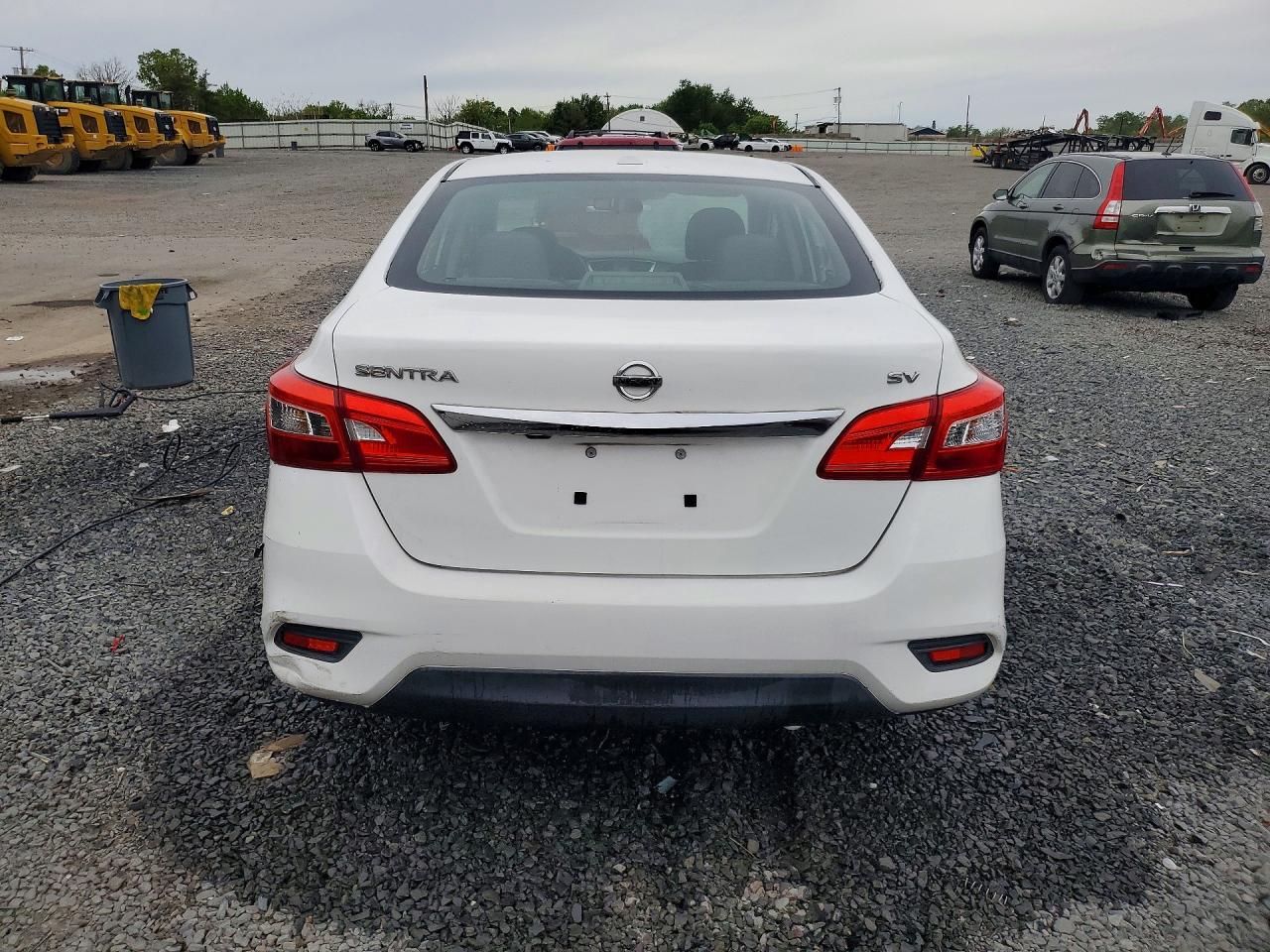 2017 NISSAN SENTRA SV photo 16