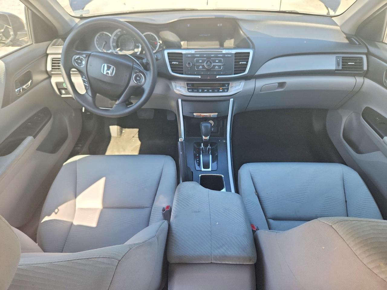 2014 HONDA ACCORD LX photo 22