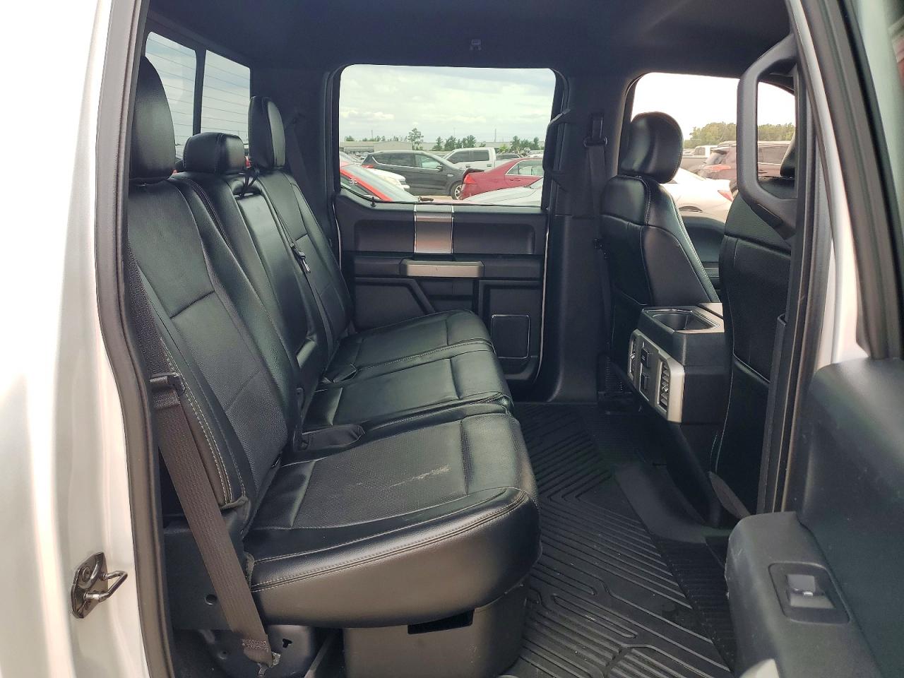 2016 FORD F150 SUPERCREW photo 31
