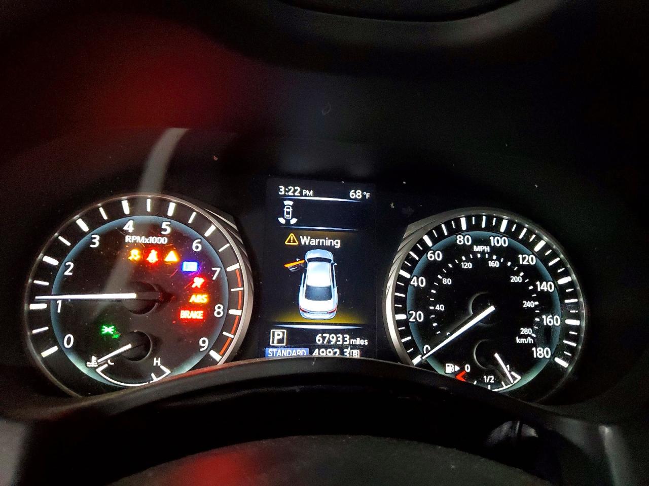 2018 INFINITI Q50 3.0T LUXE photo 17