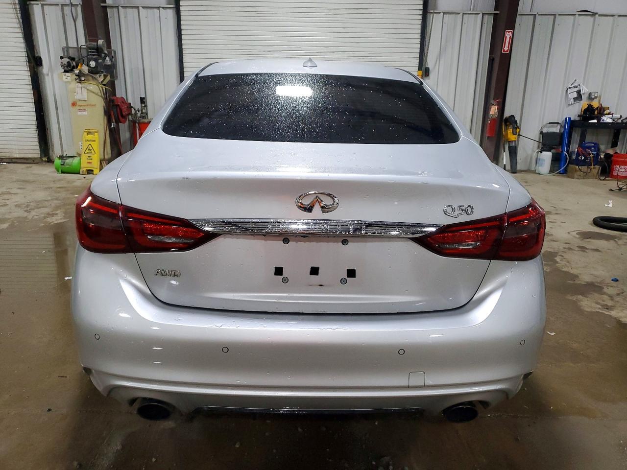 2018 INFINITI Q50 3.0T LUXE photo 11