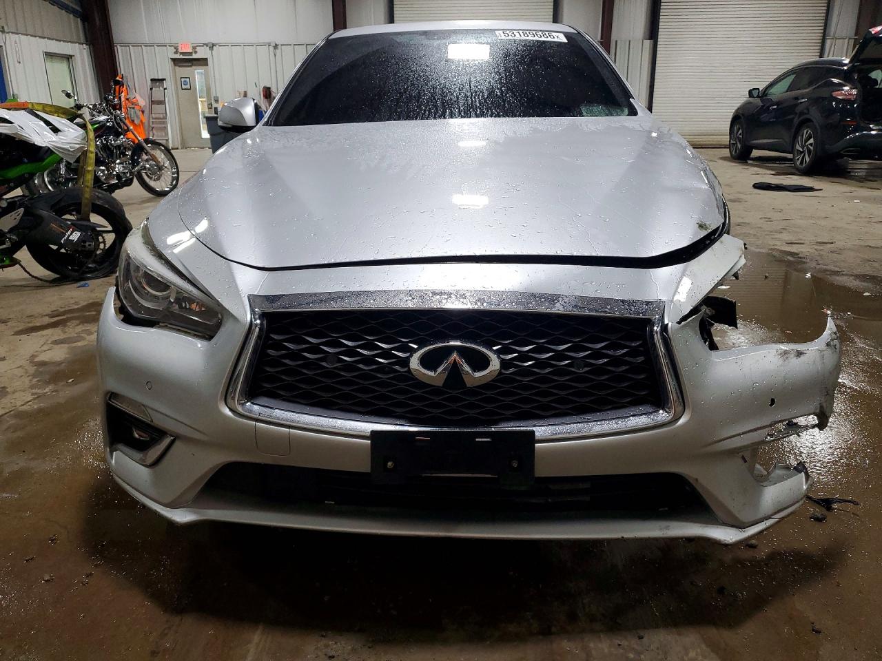 2018 INFINITI Q50 3.0T LUXE photo 9