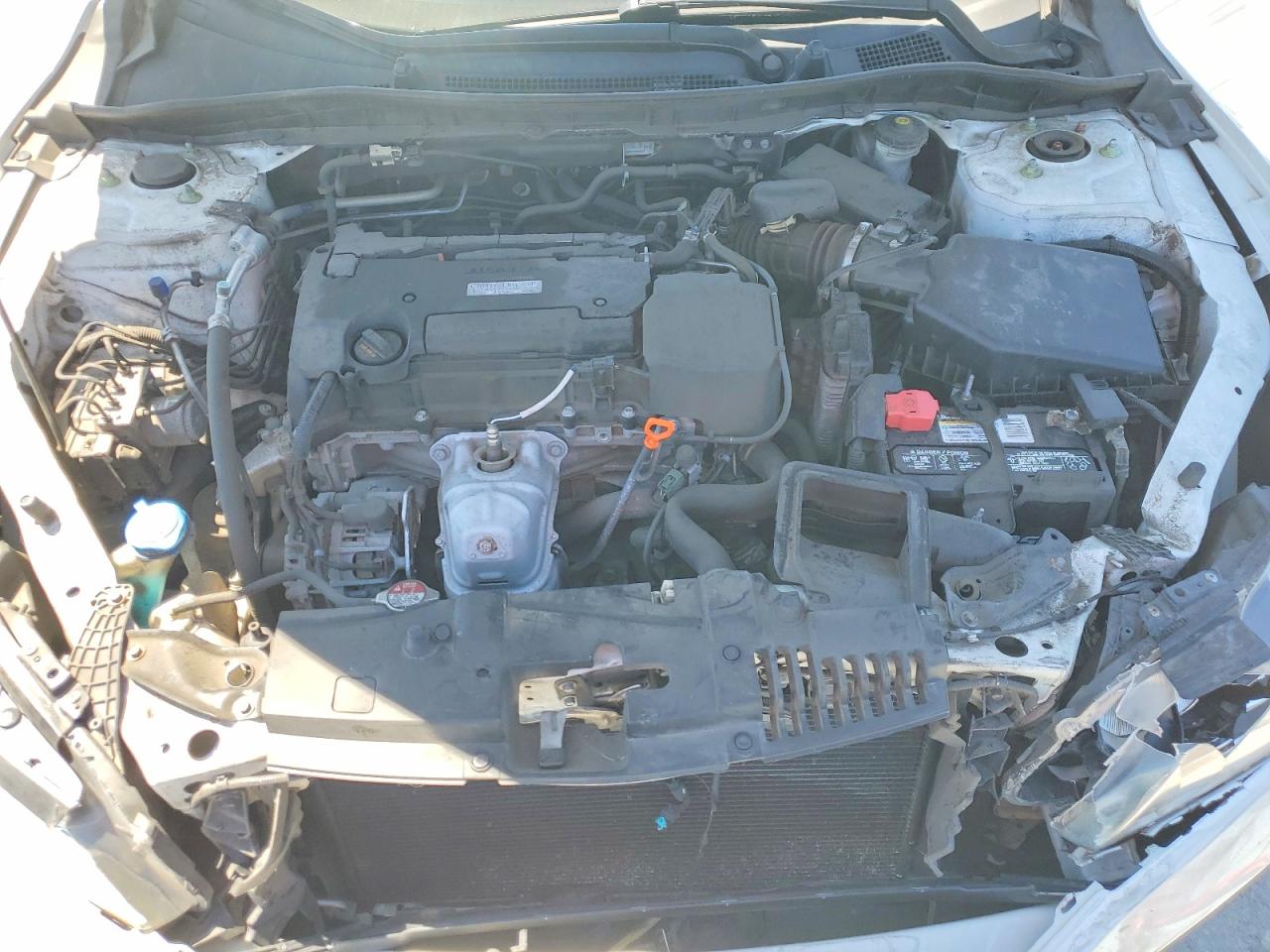 2017 HONDA ACCORD LX photo 11