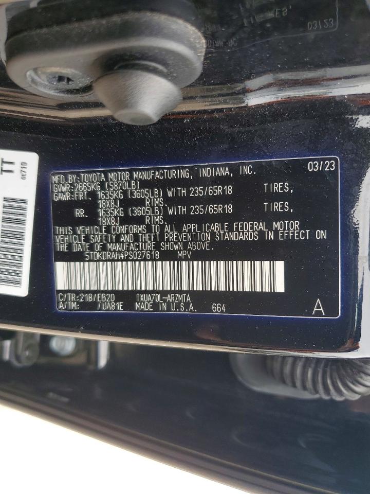 2023 TOYOTA HIGHLANDER XLE photo 25
