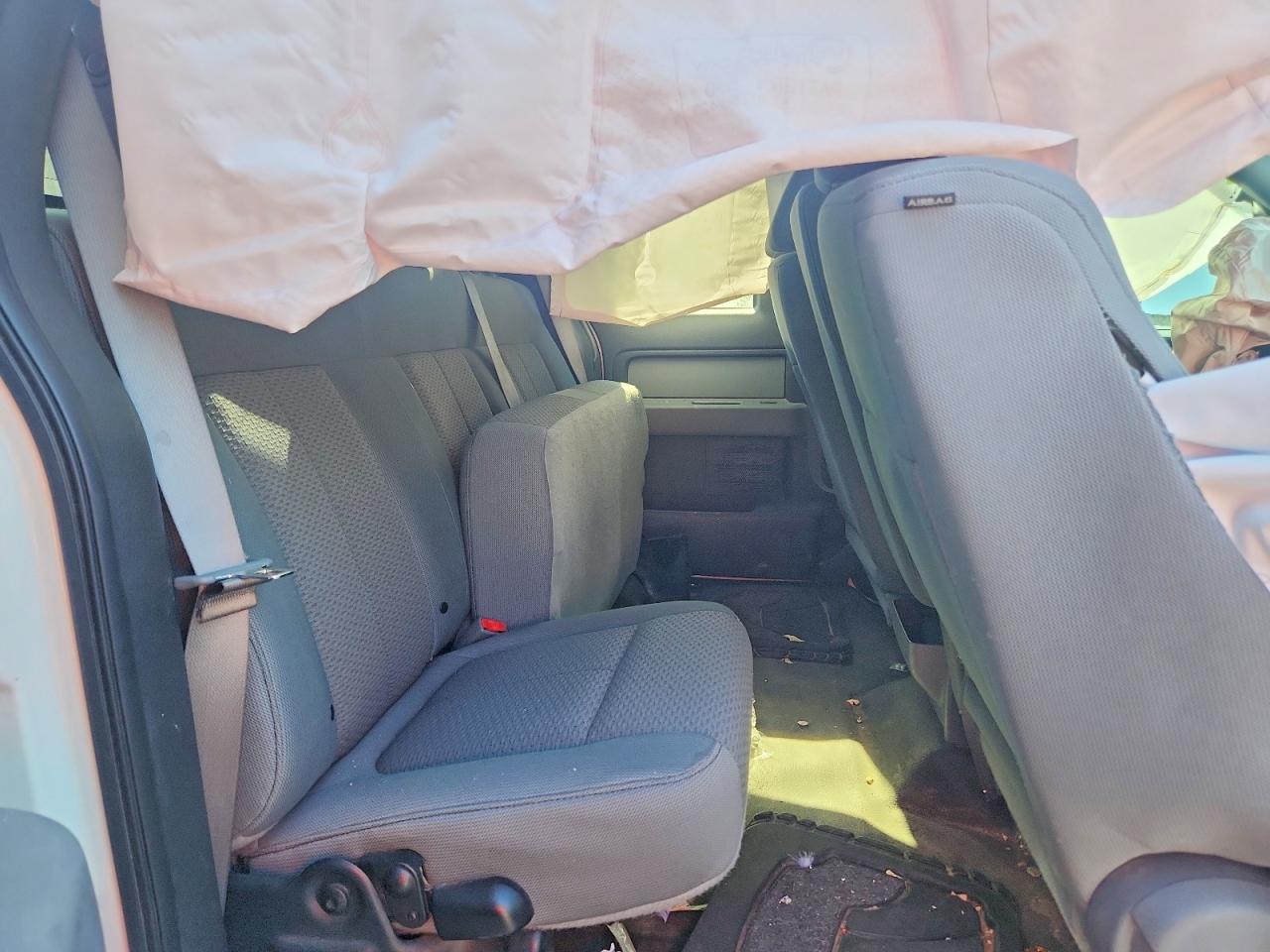 2014 FORD F150 SUPER CAB photo 28