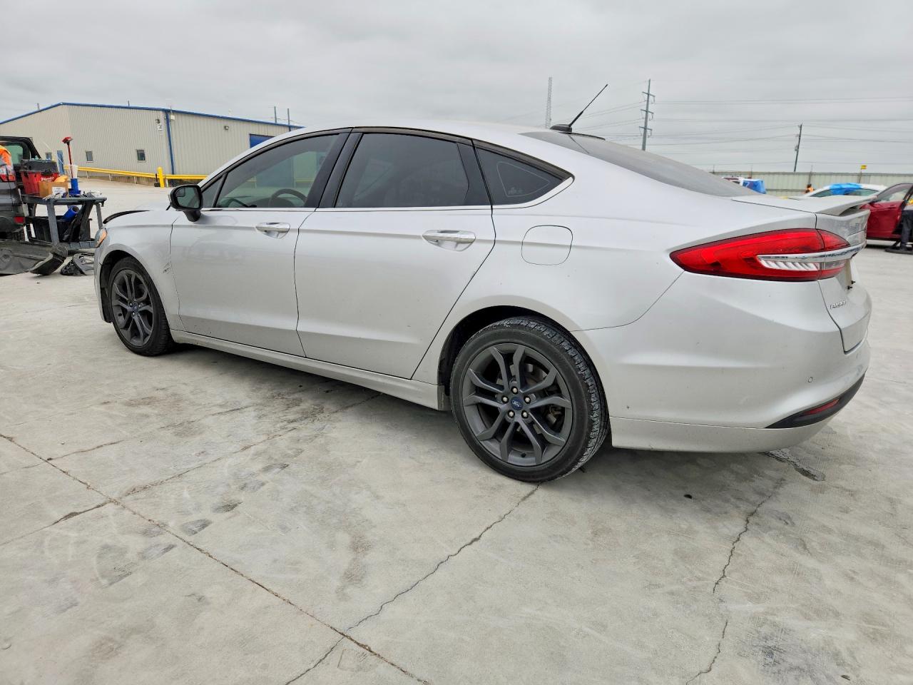 2018 FORD FUSION SE photo 3