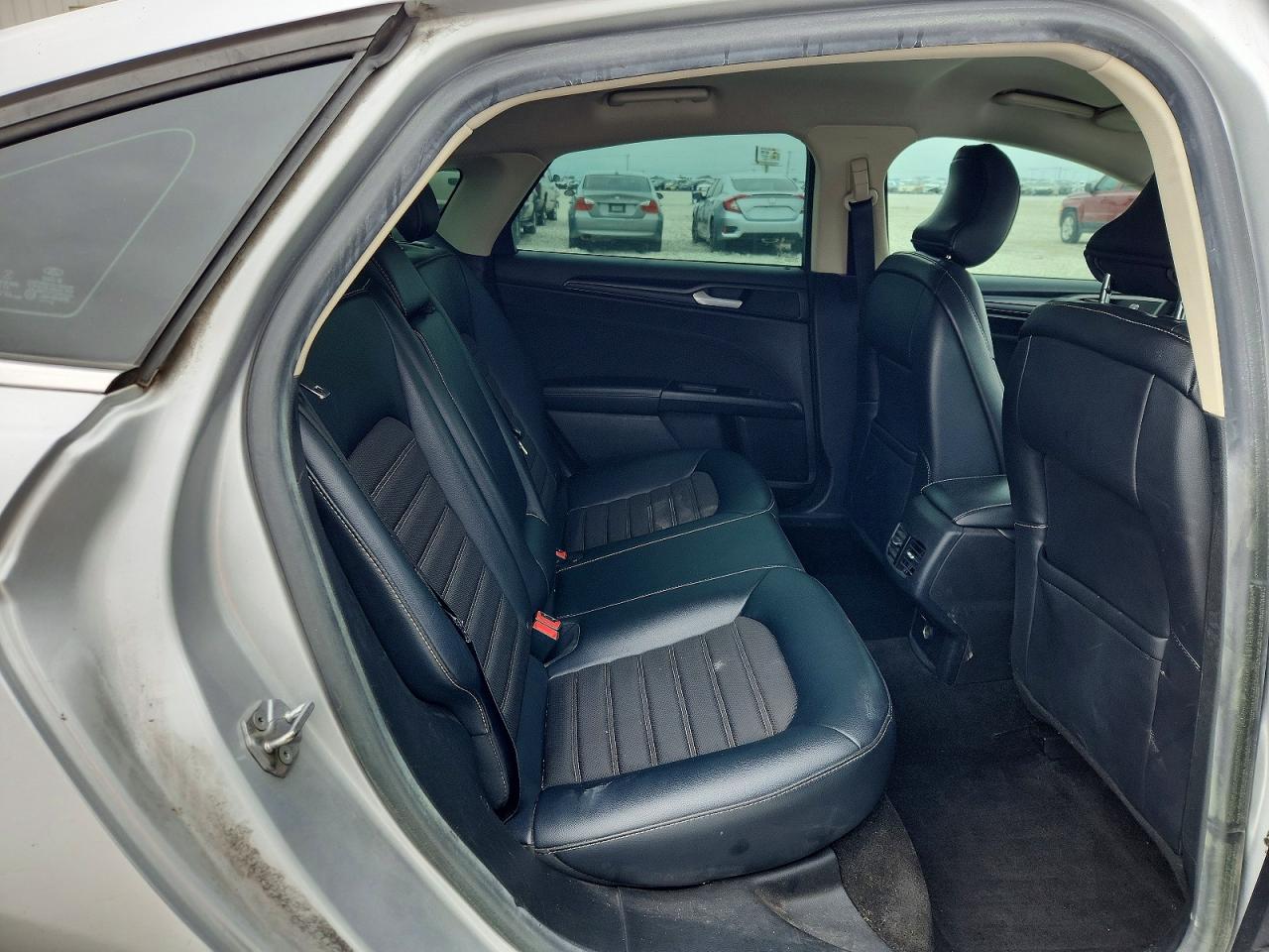 2018 FORD FUSION SE photo 19