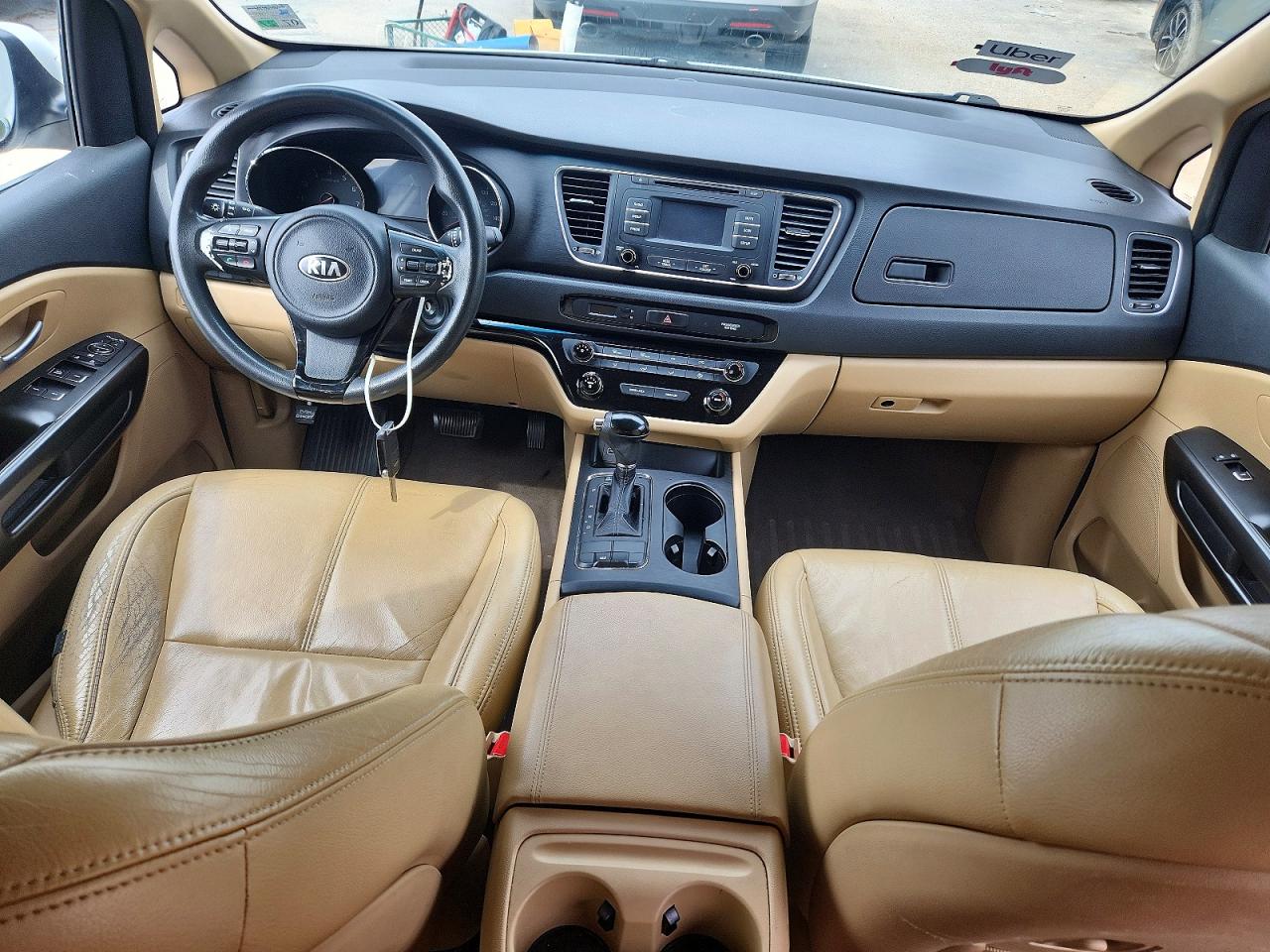 2017 KIA SEDONA LX photo 22
