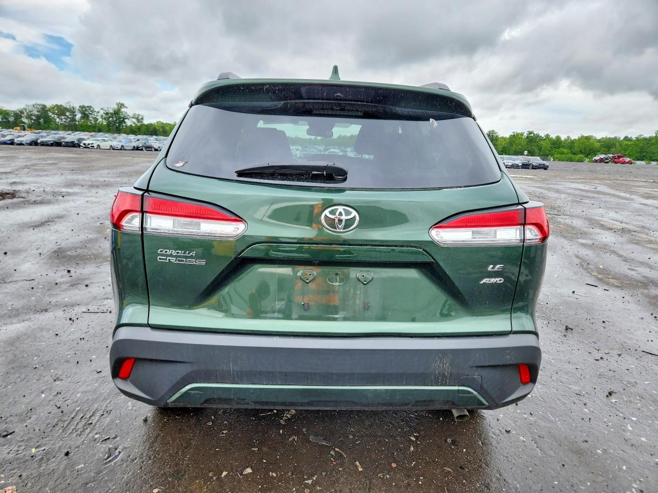 2023 TOYOTA COROLLA CROSS LE photo 16
