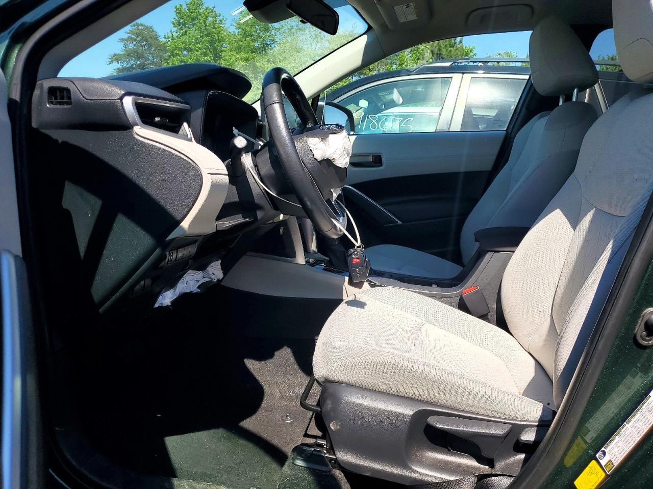 2023 TOYOTA COROLLA CROSS LE photo 19