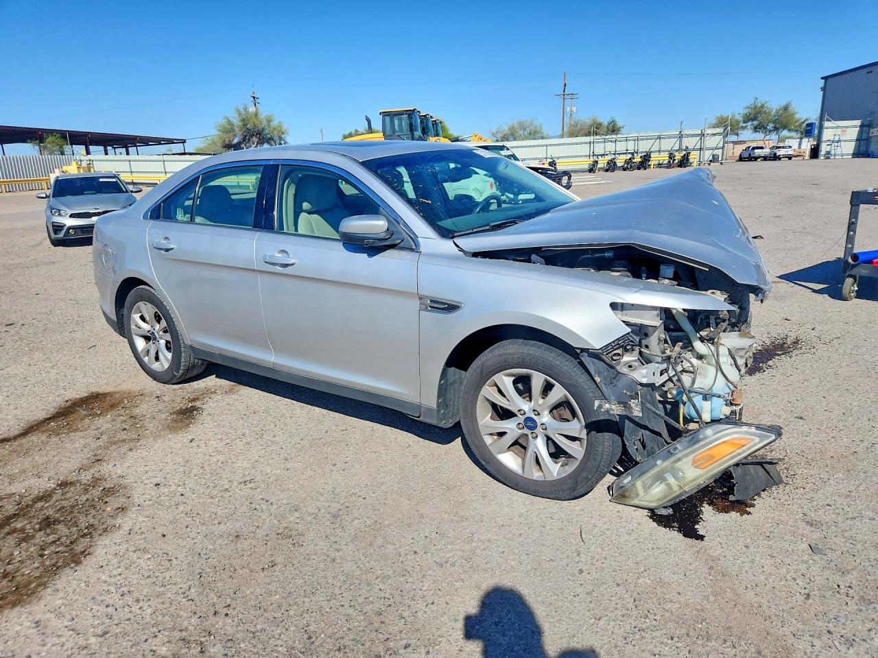 2010 FORD TAURUS SEL photo 10