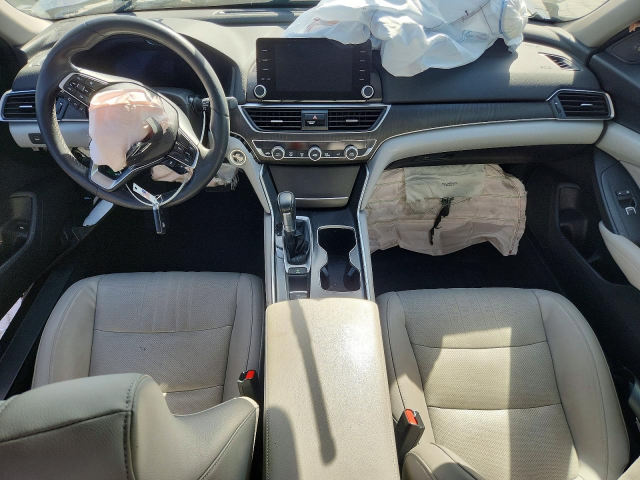 2018 HONDA ACCORD EXL photo 15