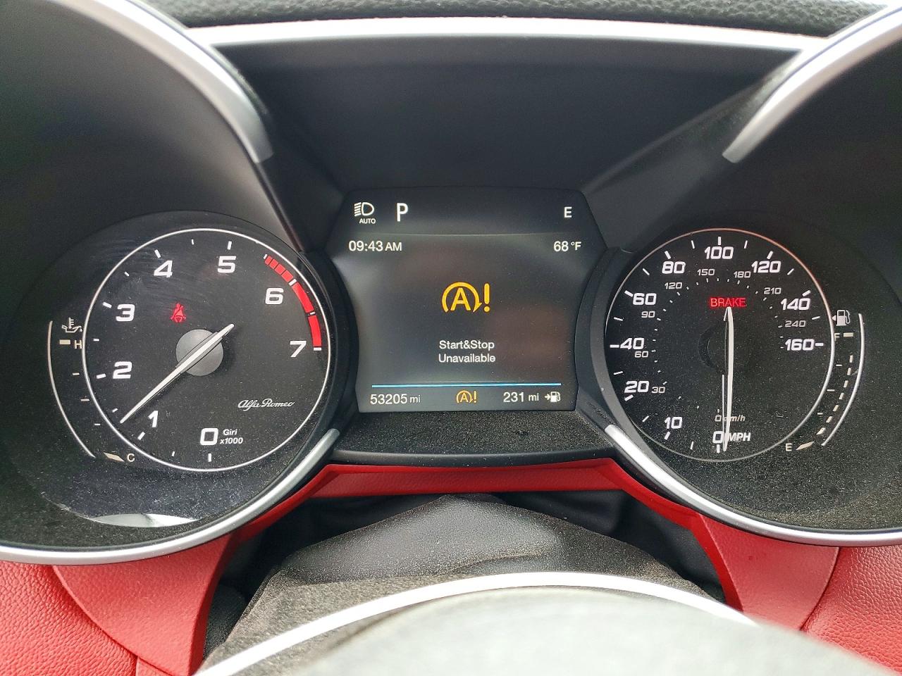 2019 ALFA ROMEO GIULIA photo 17