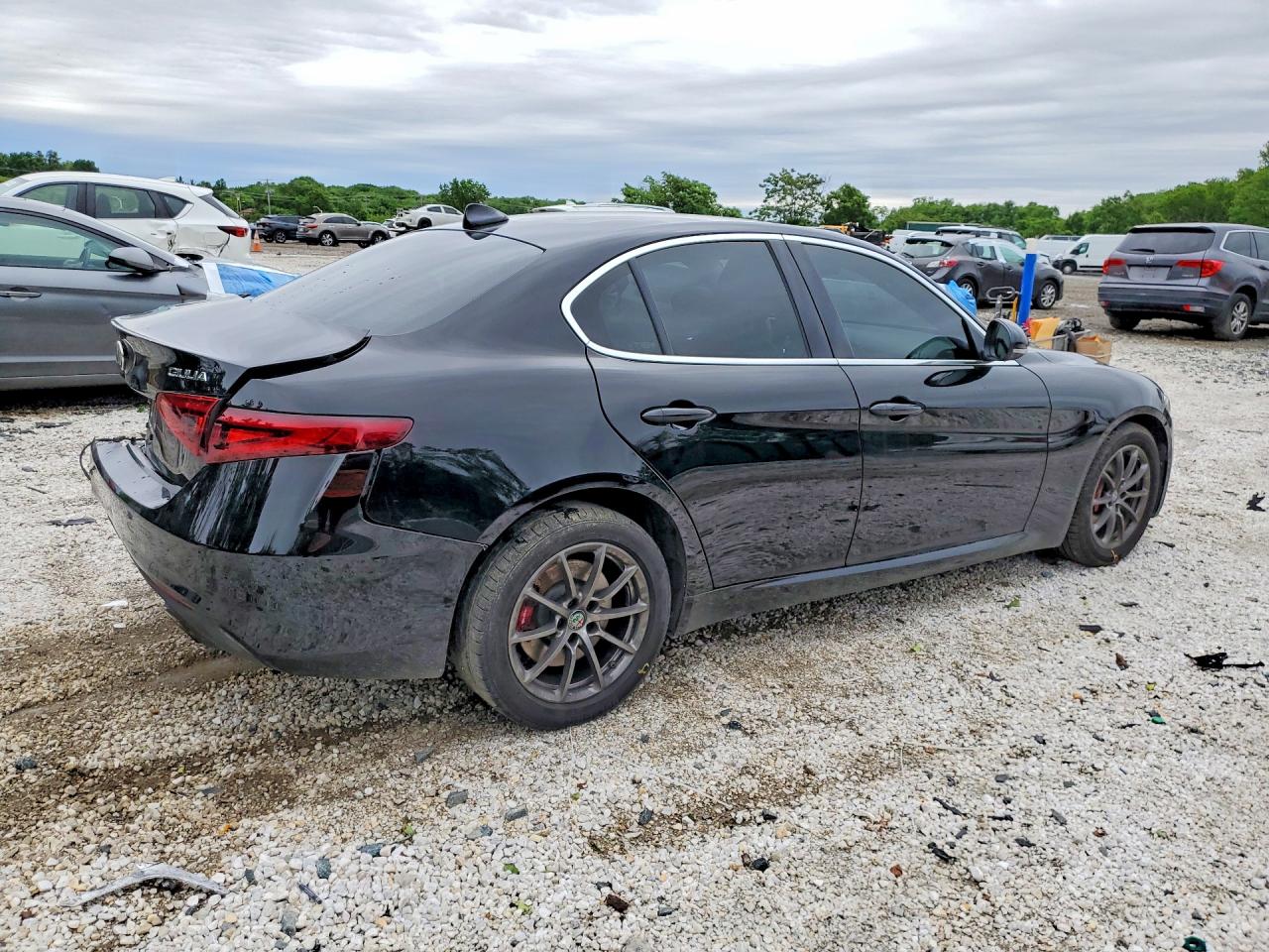 2019 ALFA ROMEO GIULIA photo 5