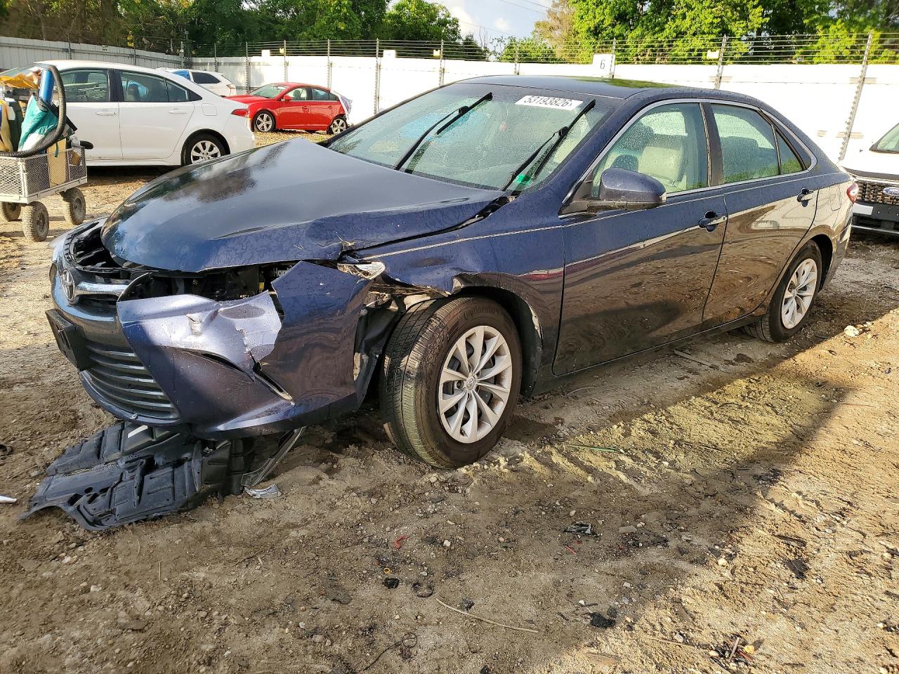 2016 TOYOTA CAMRY