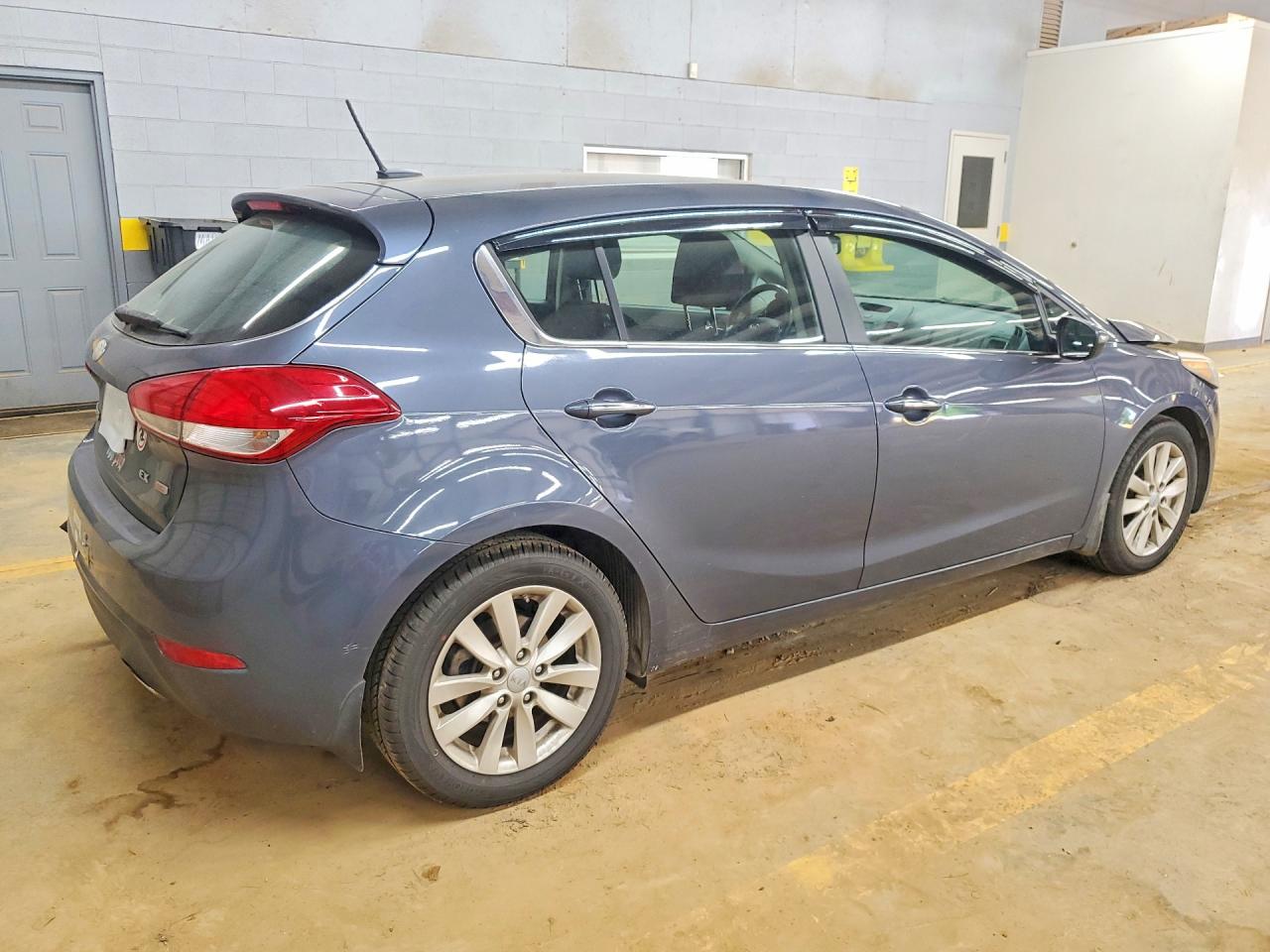 2015 KIA FORTE EX photo 7