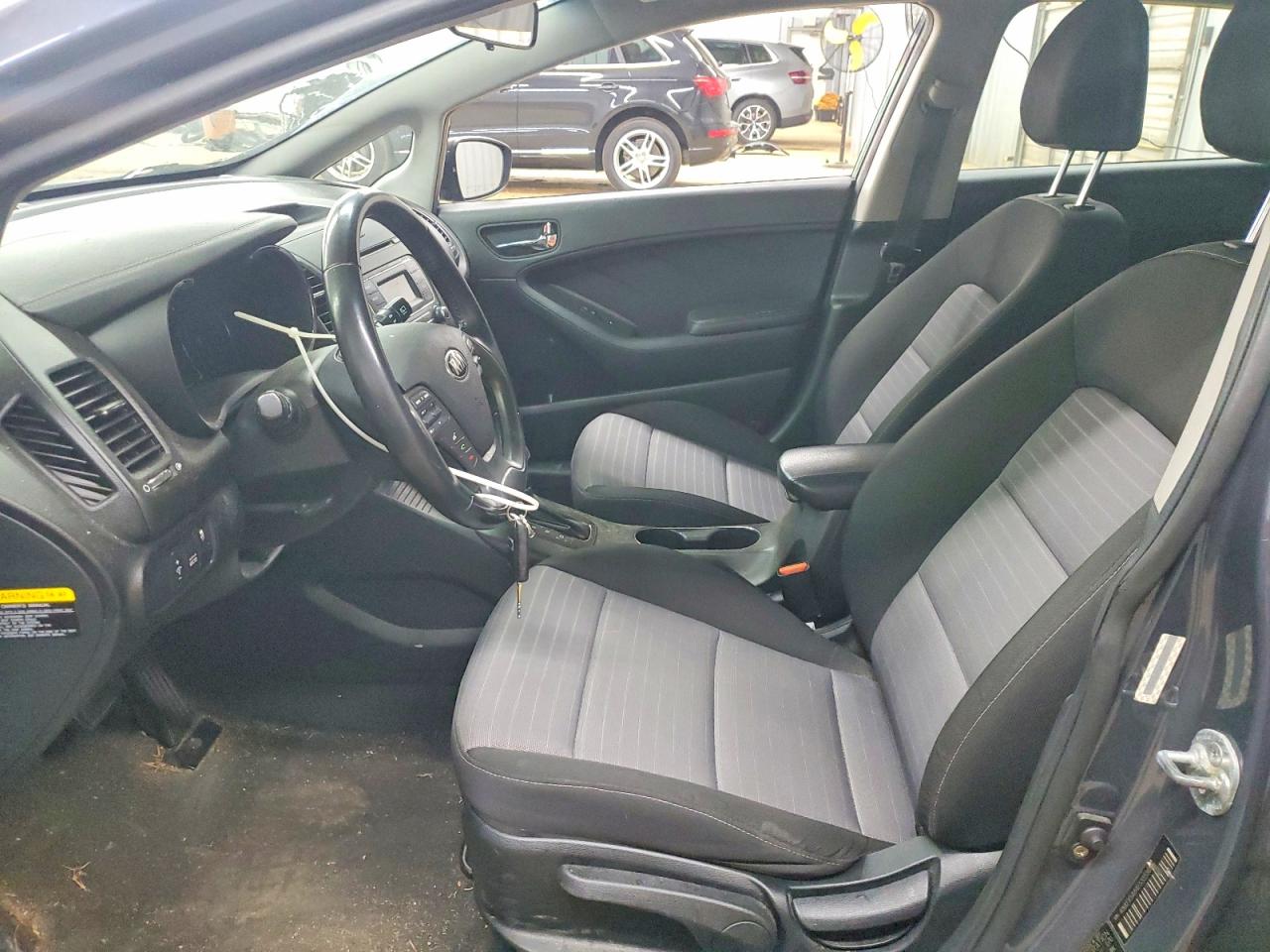2015 KIA FORTE EX photo 19