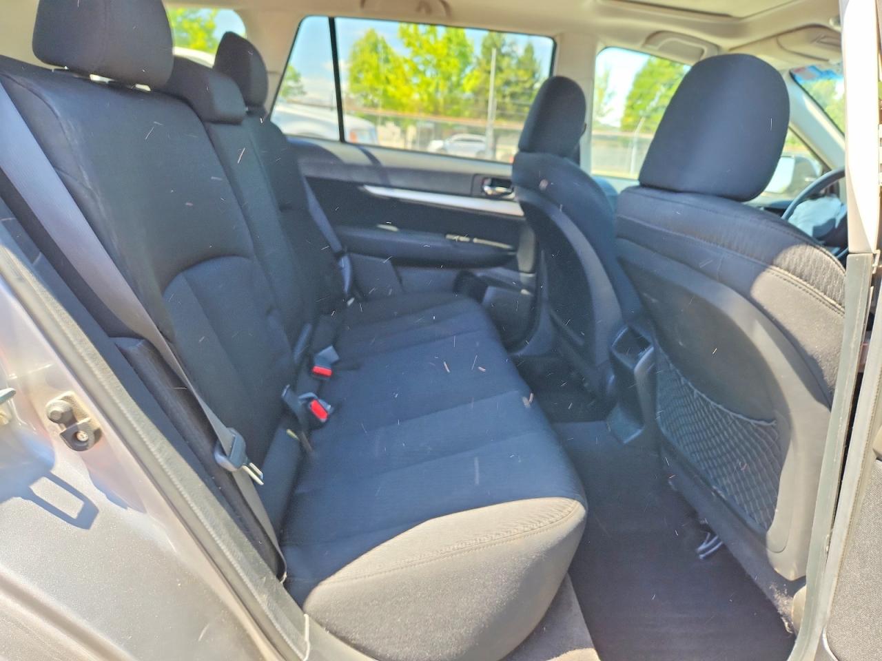 2010 SUBARU OUTBACK 2.5I PREMIUM photo 21