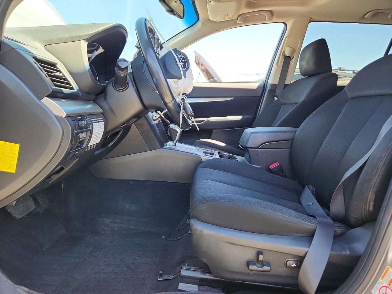 2010 SUBARU OUTBACK 2.5I PREMIUM photo 13