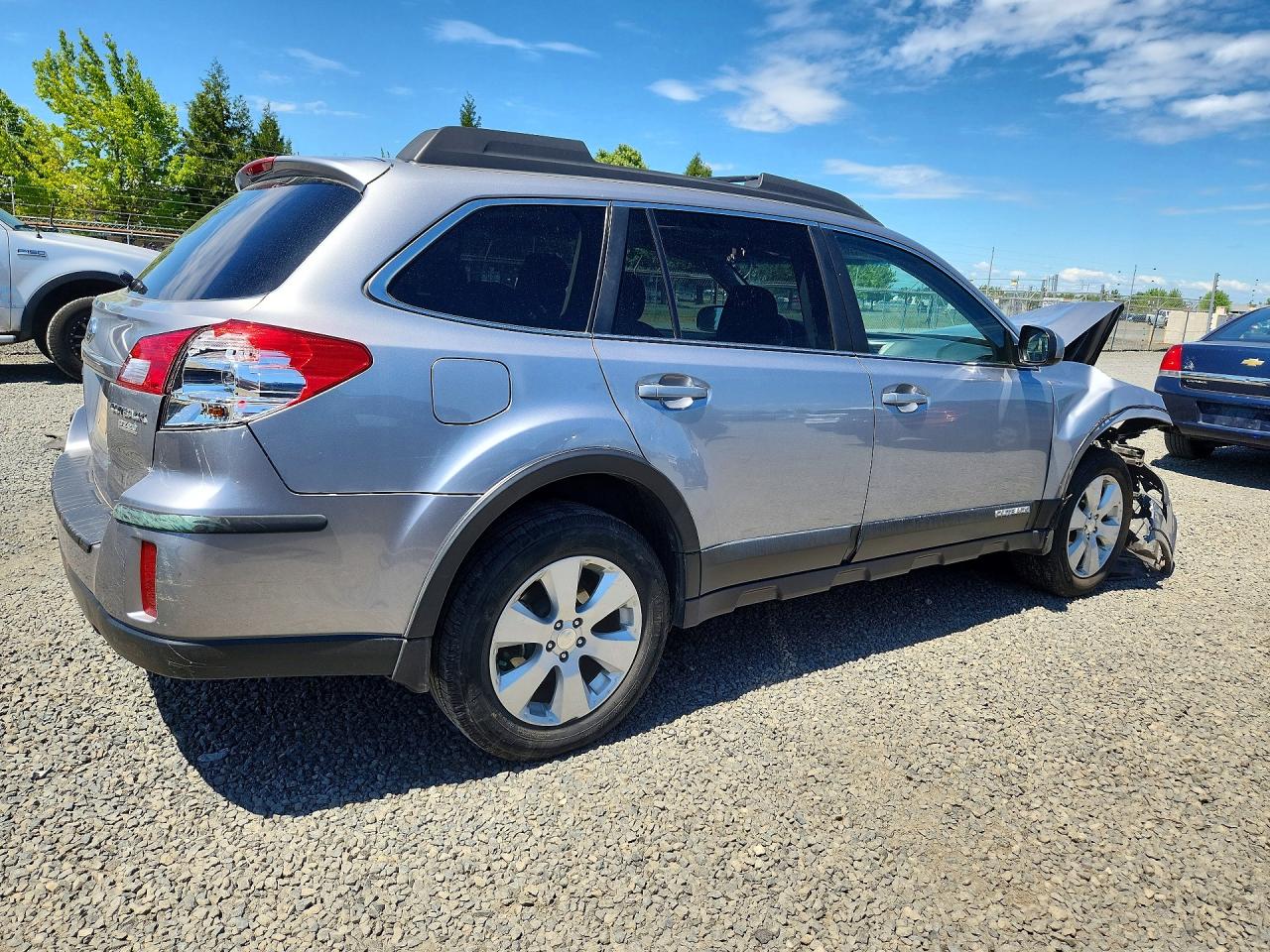 2010 SUBARU OUTBACK 2.5I PREMIUM photo 5