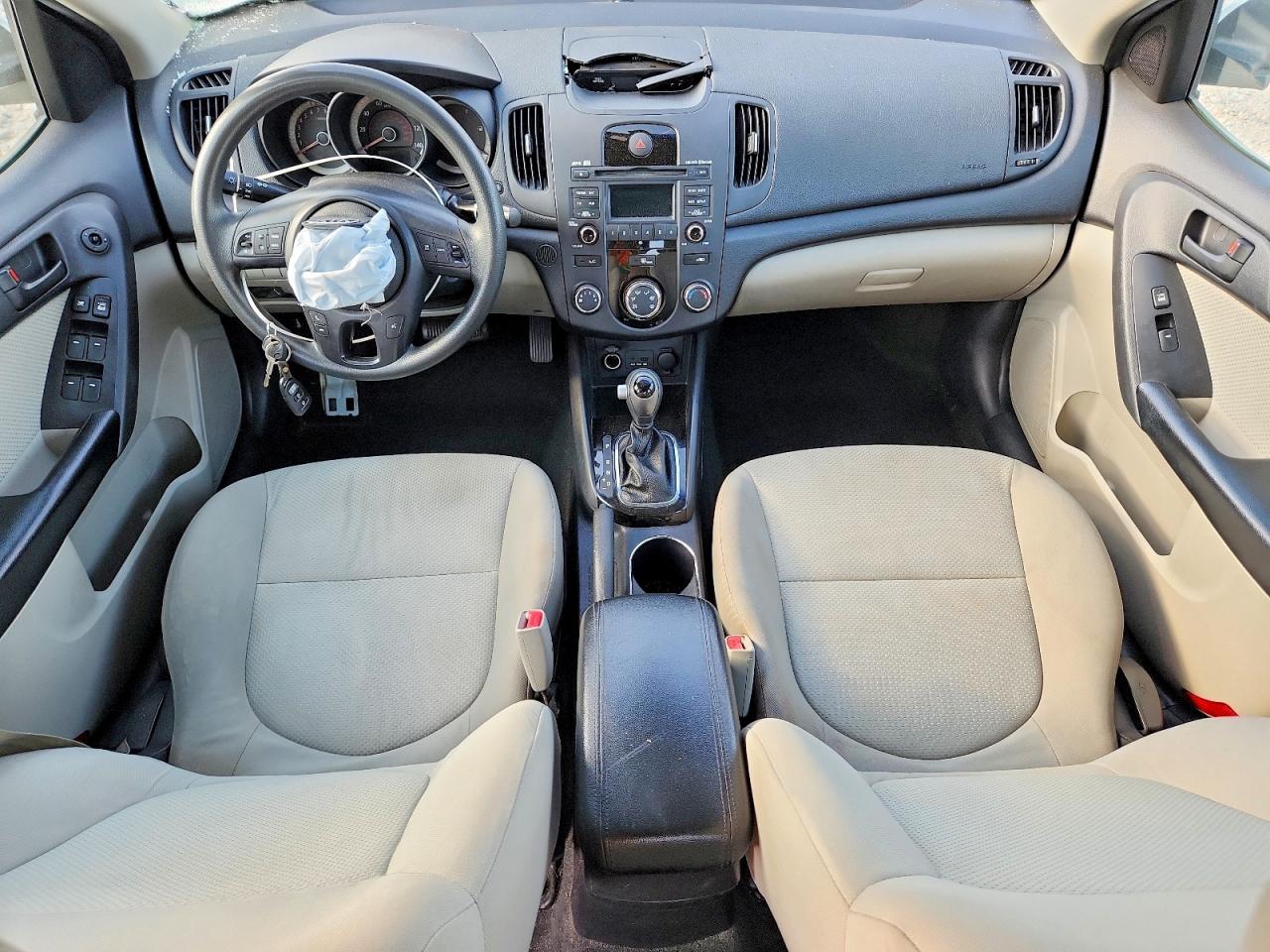 2012 KIA FORTE EX photo 15