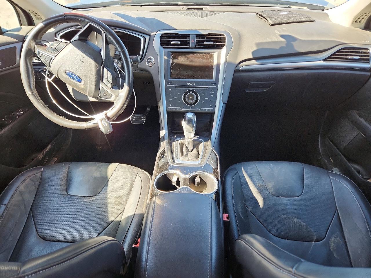 2014 FORD FUSION TITANIUM HEV photo 22