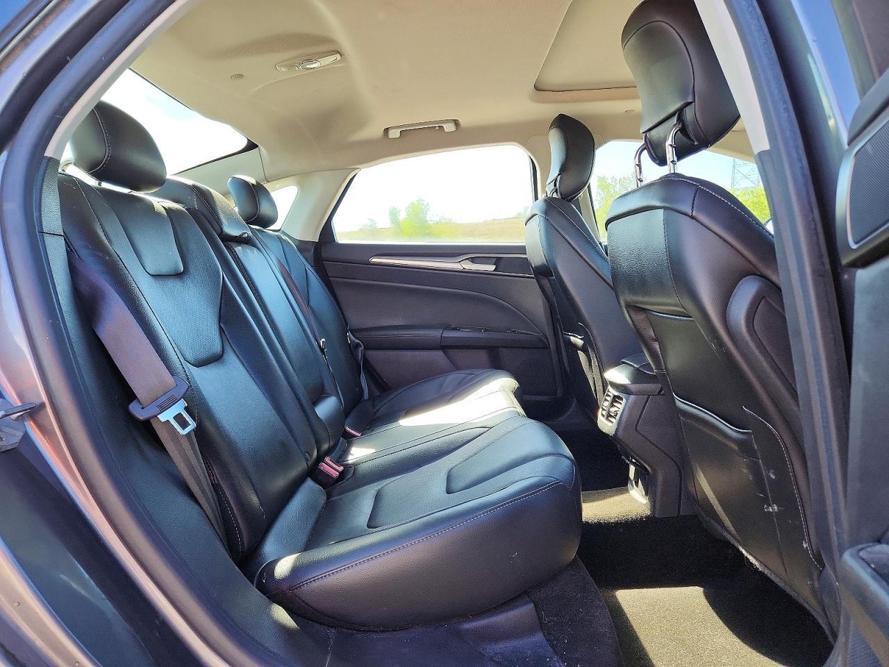2014 FORD FUSION TITANIUM HEV photo 28