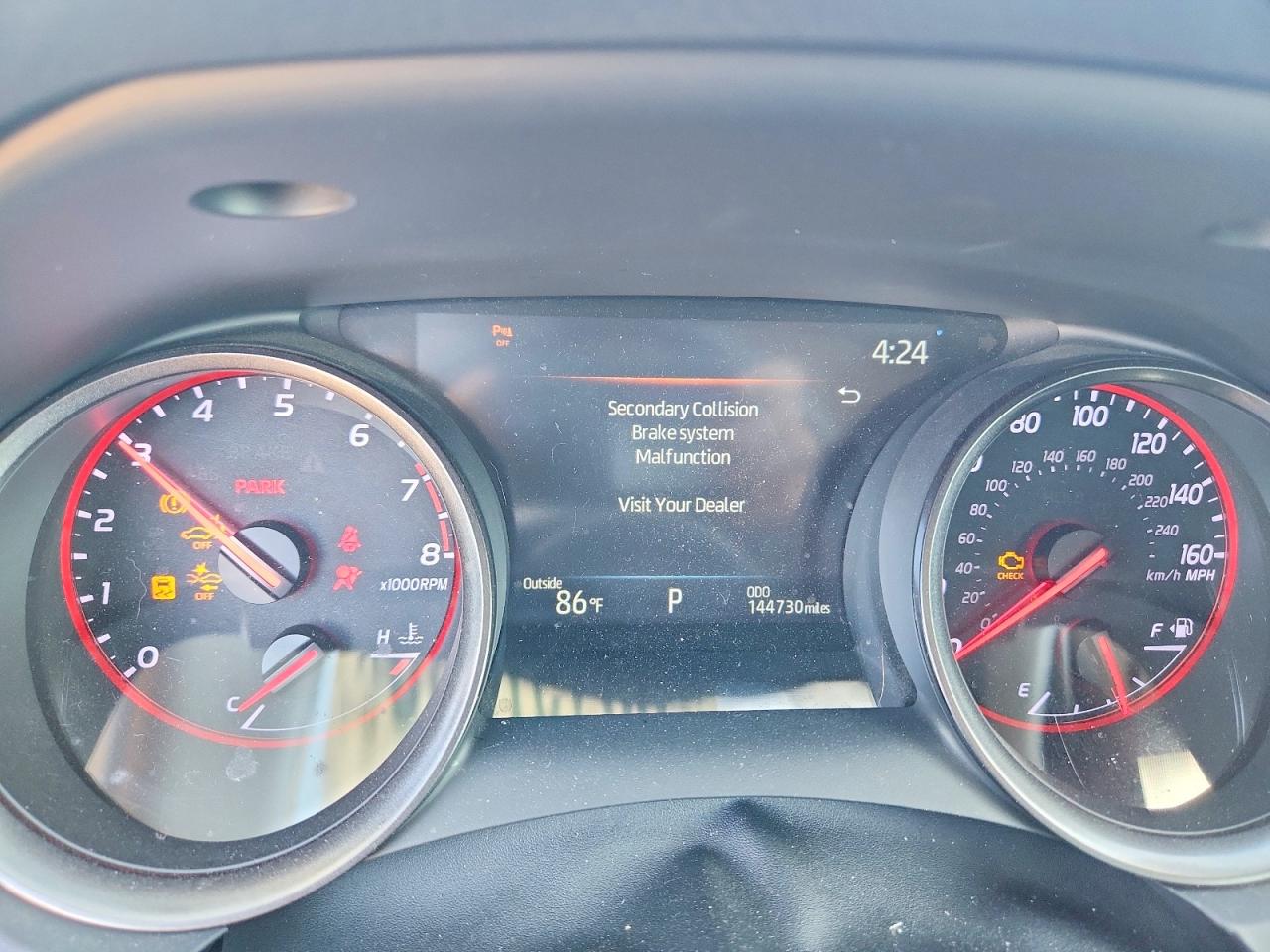 2022 TOYOTA CAMRY XSE photo 17