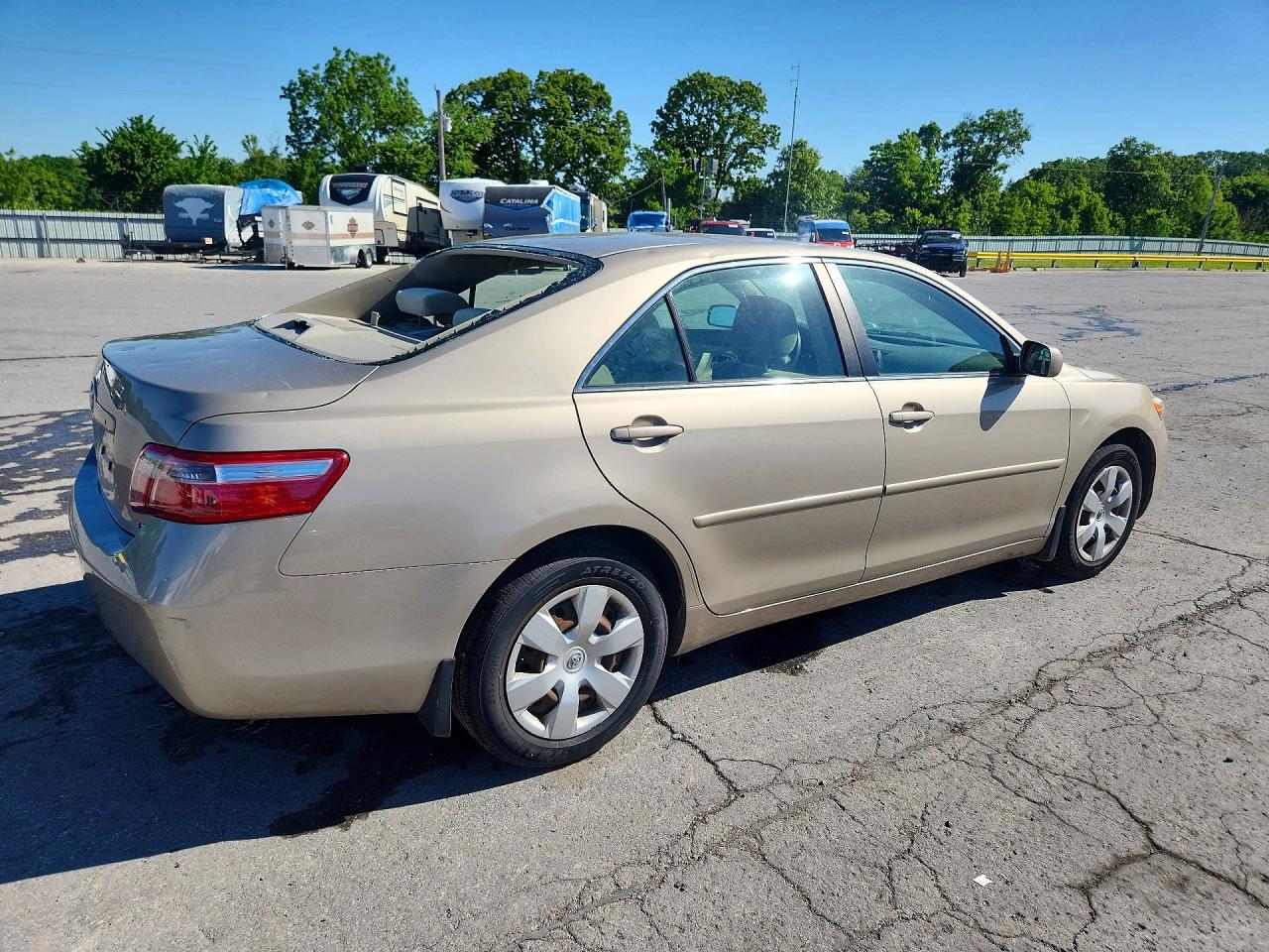 2007 TOYOTA CAMRY LE photo 5