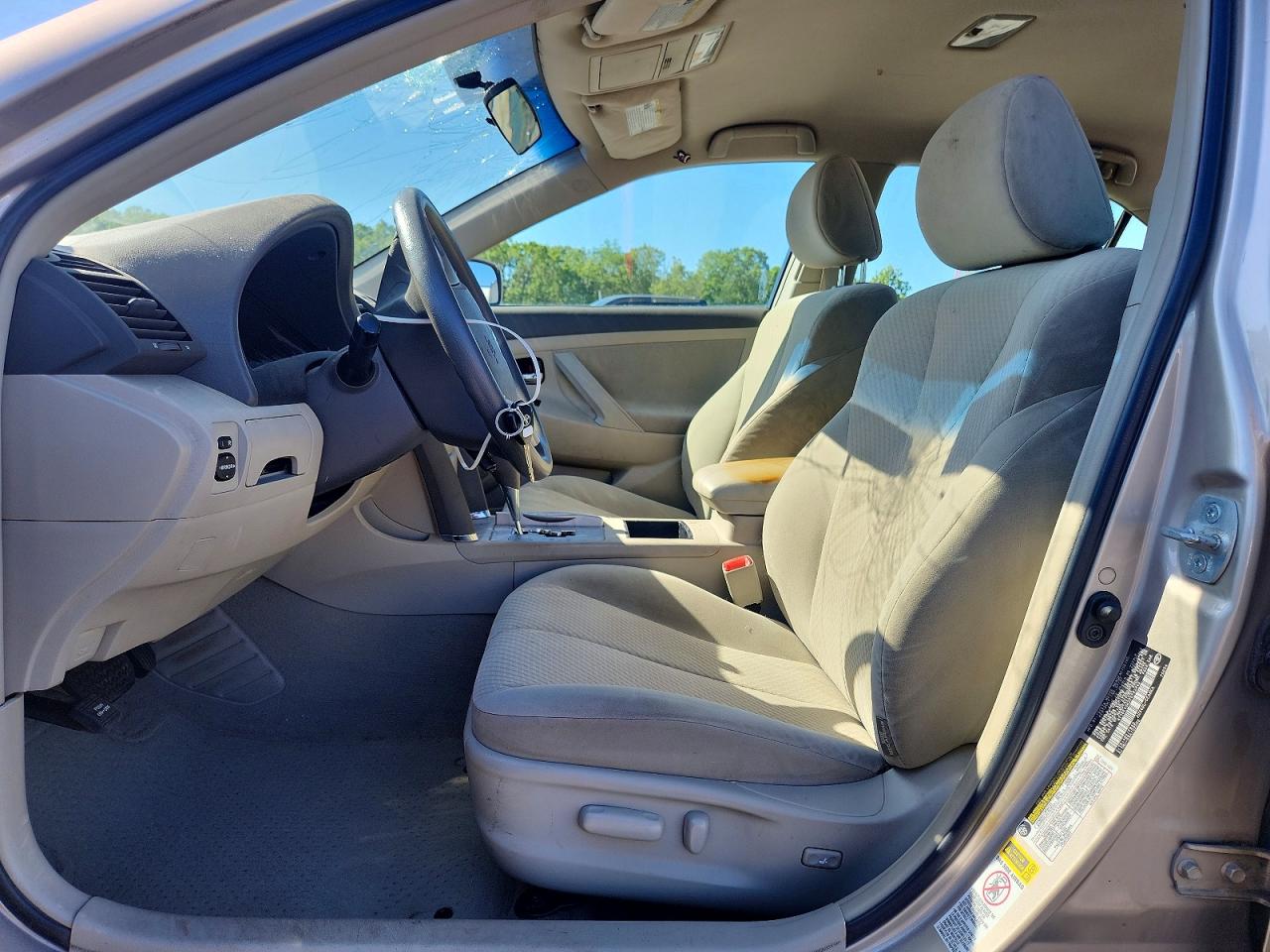 2007 TOYOTA CAMRY LE photo 13