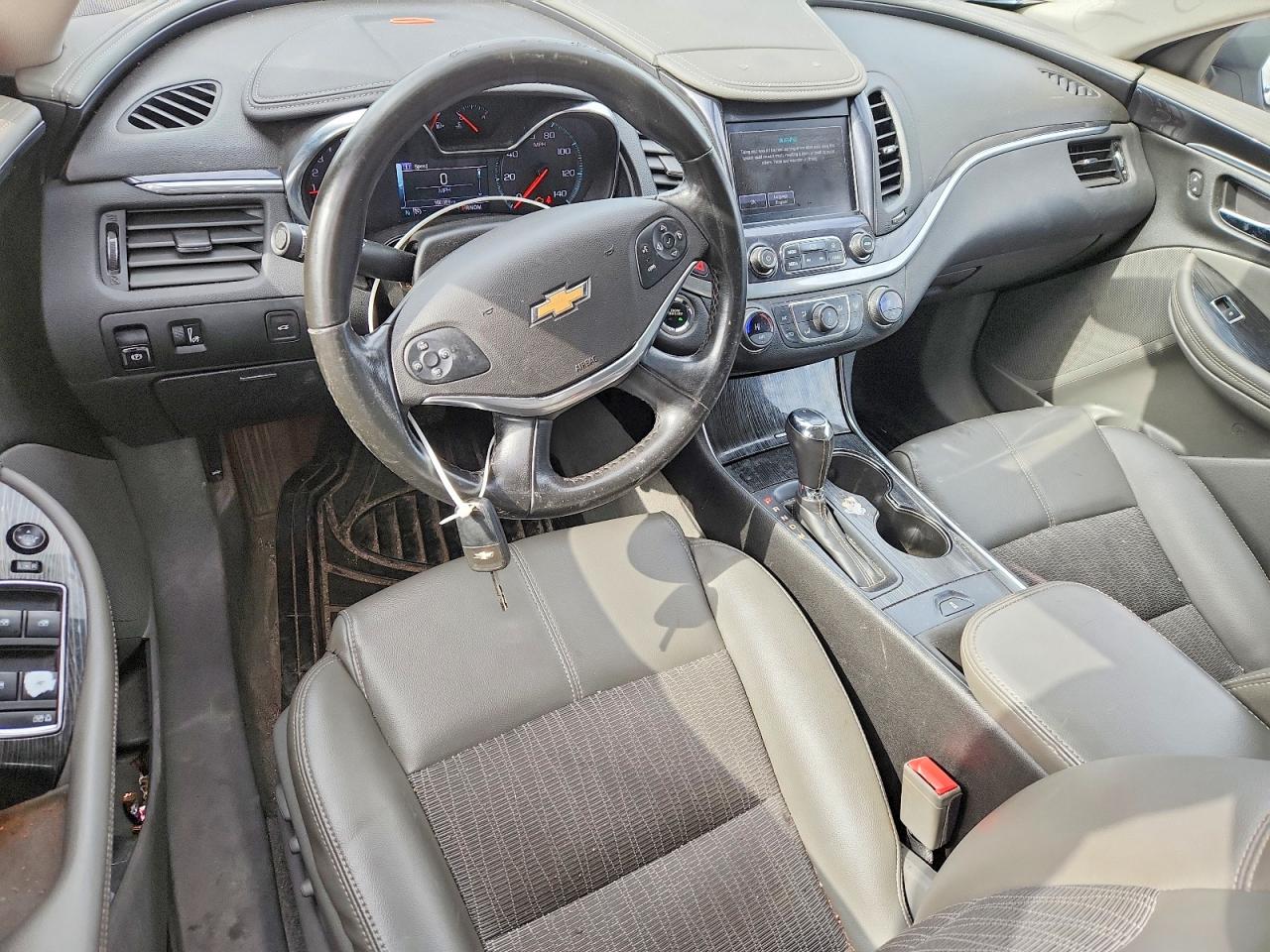 2018 CHEVROLET IMPALA LT photo 22