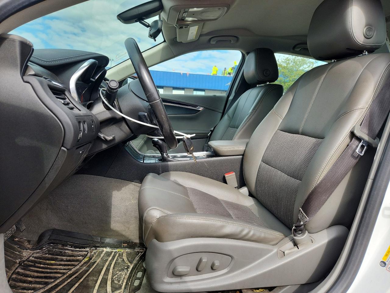 2018 CHEVROLET IMPALA LT photo 19