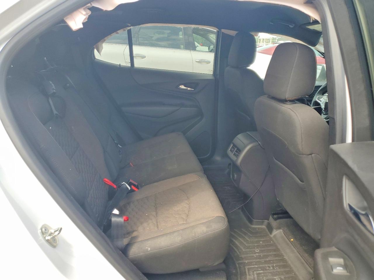 2018 CHEVROLET EQUINOX LT photo 28