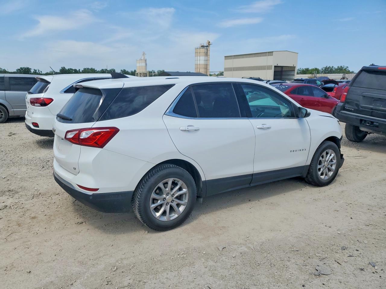 2018 CHEVROLET EQUINOX LT photo 7