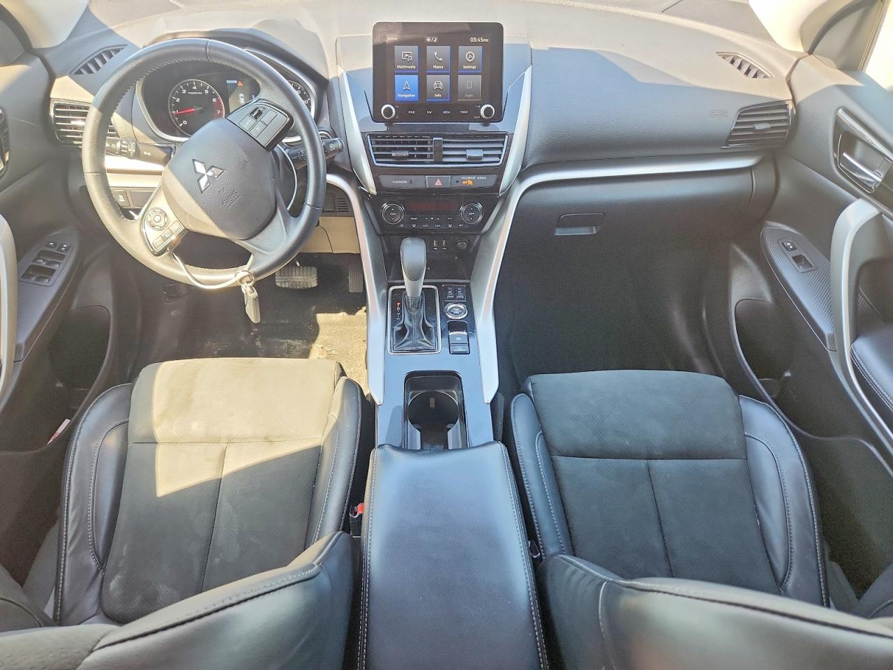 2023 MITSUBISHI ECLIPSE CROSS SE photo 15