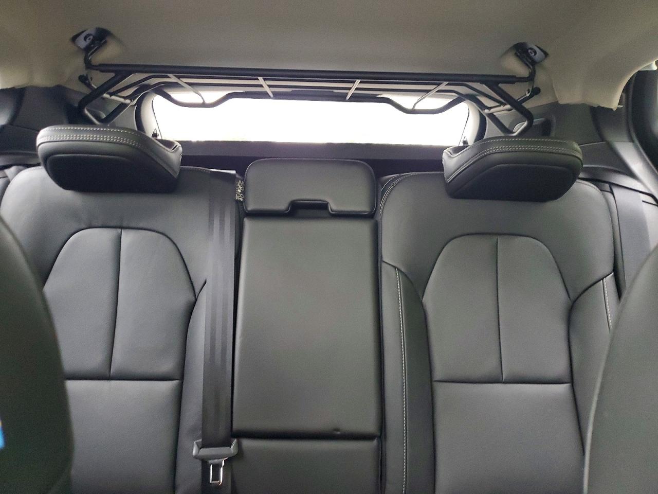2020 VOLVO XC40 T5 MOMENTUM photo 19