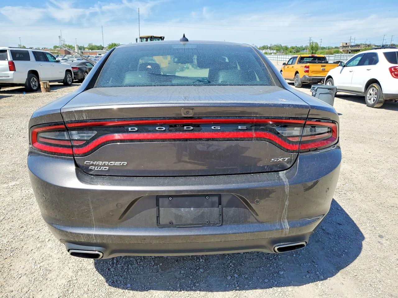 2015 DODGE CHARGER SXT photo 11