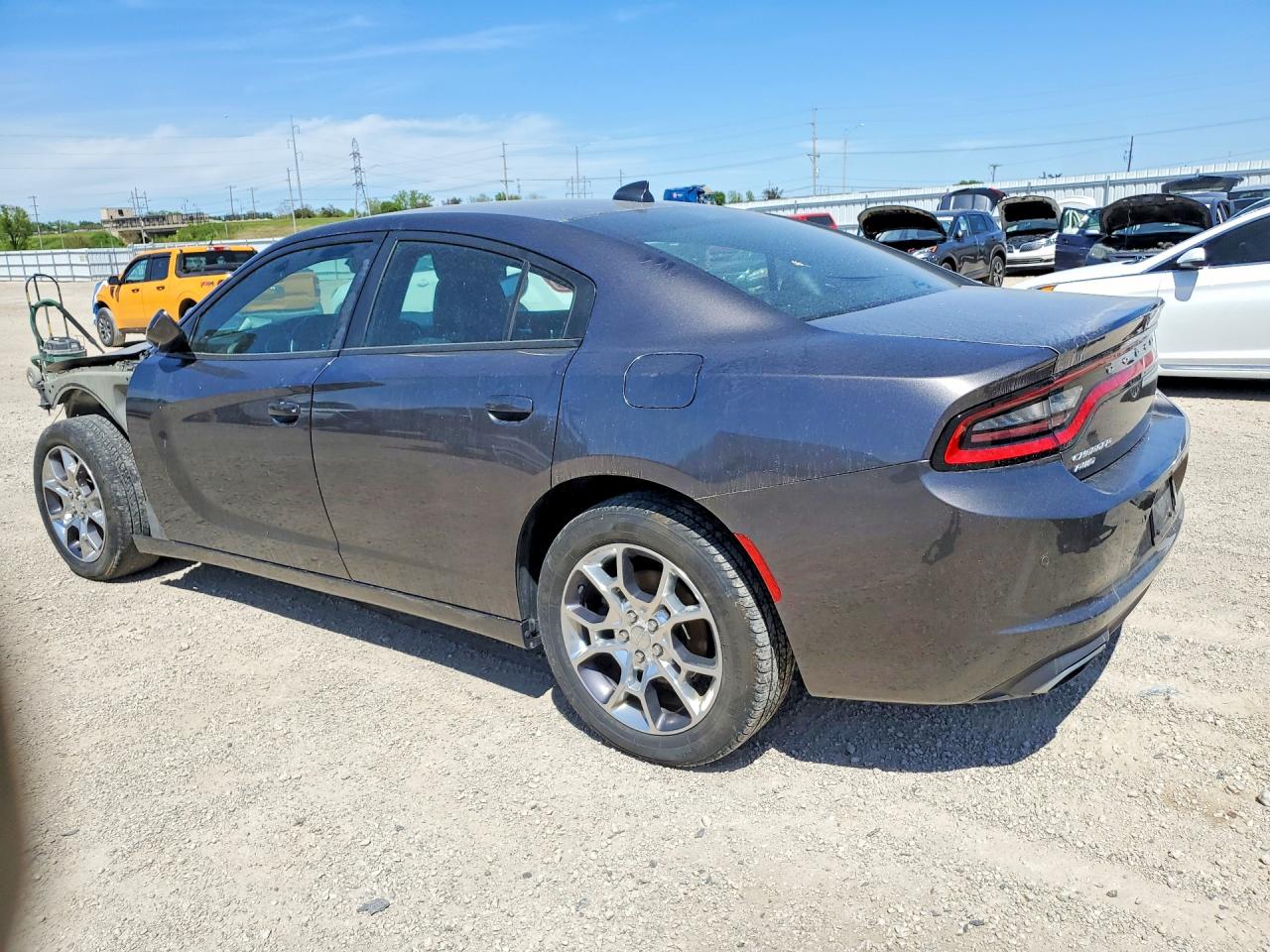 2015 DODGE CHARGER SXT photo 3