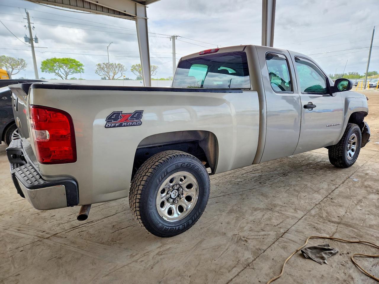 2009 CHEVROLET SILVERADO K1500 photo 7