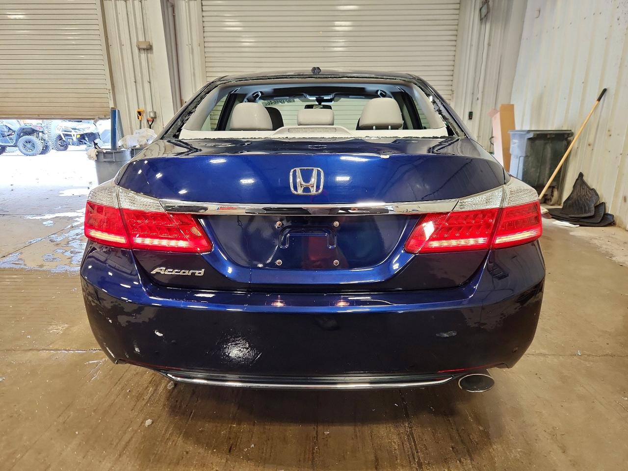 2013 HONDA ACCORD EXL photo 11