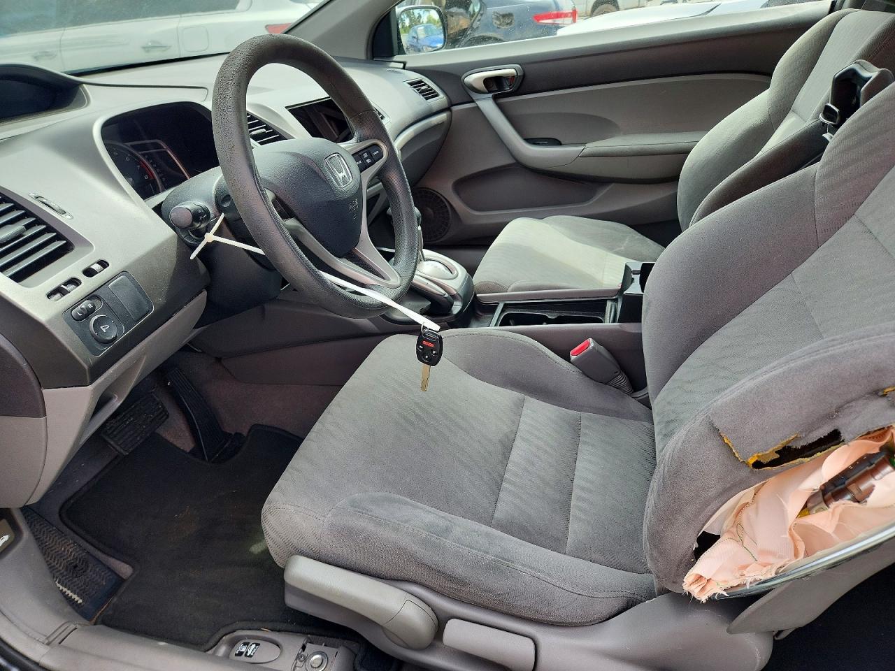 2010 HONDA CIVIC LX photo 19