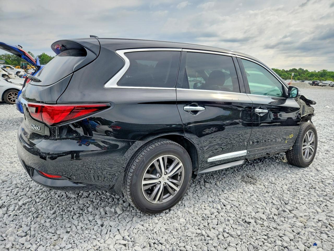 2020 INFINITI QX60 PURE photo 7