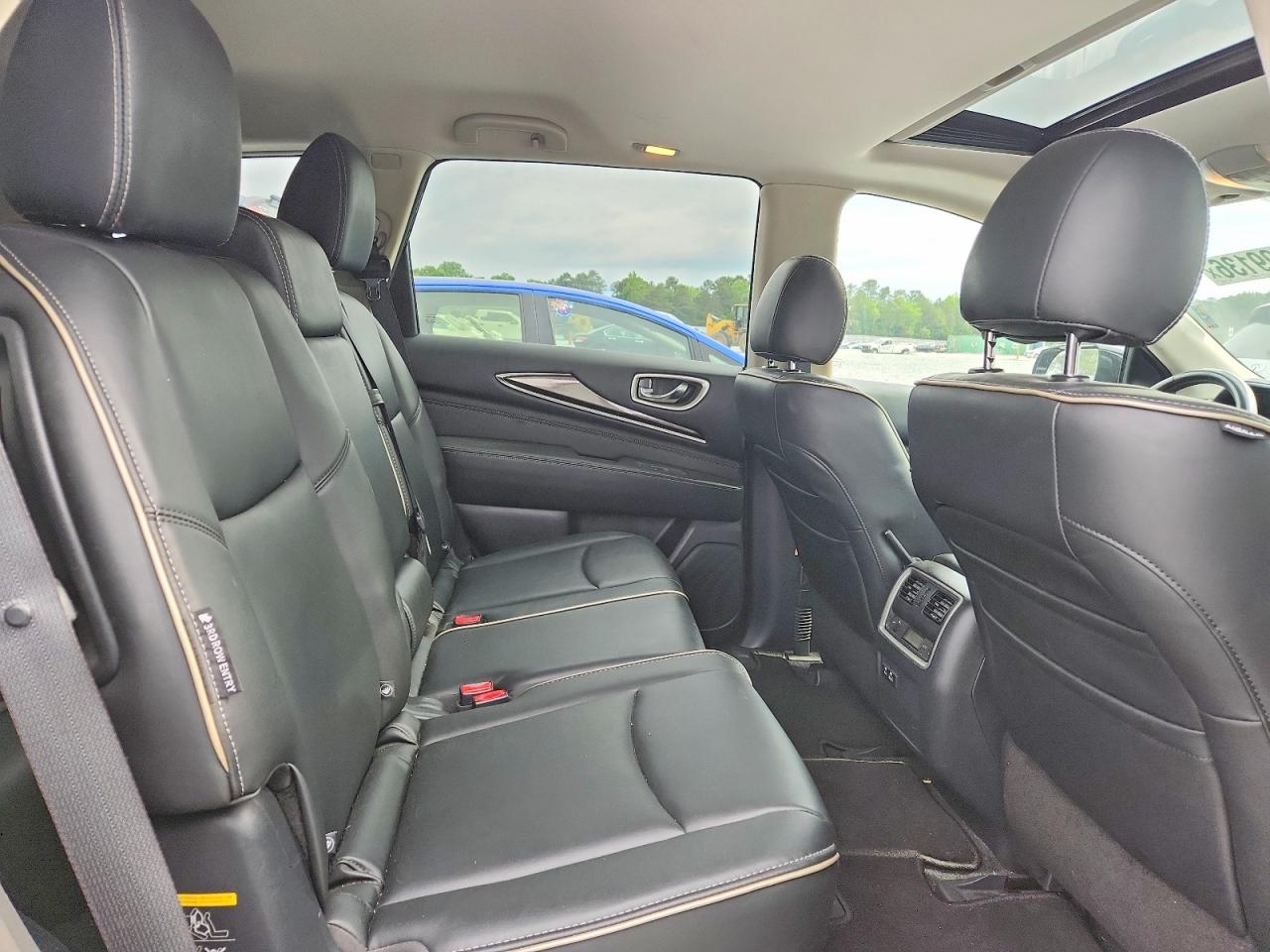 2020 INFINITI QX60 PURE photo 31