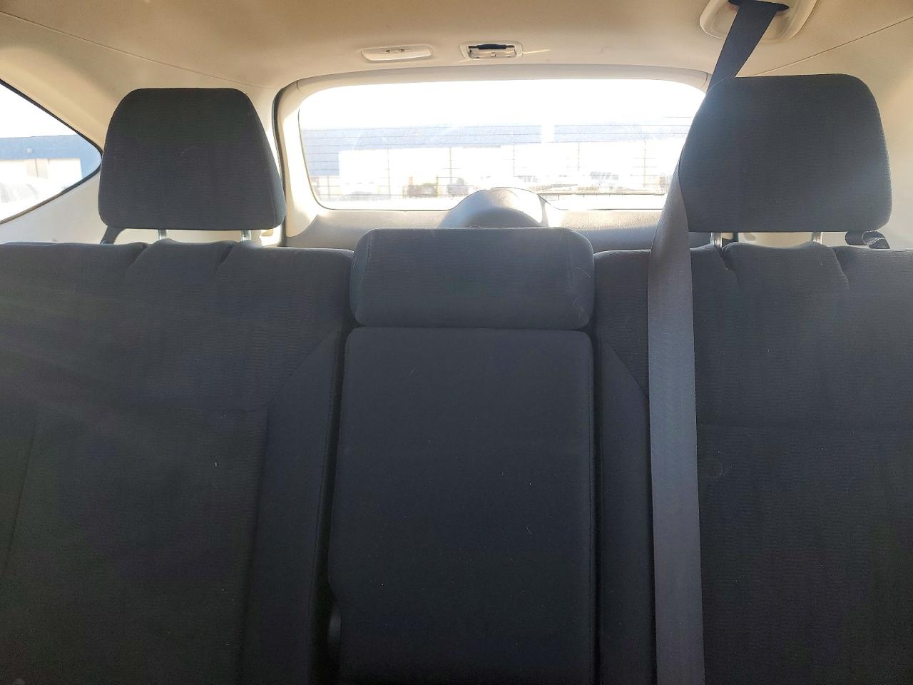 2014 HONDA CR-V LX photo 19