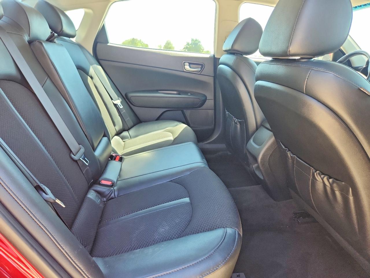 2018 KIA OPTIMA S photo 19