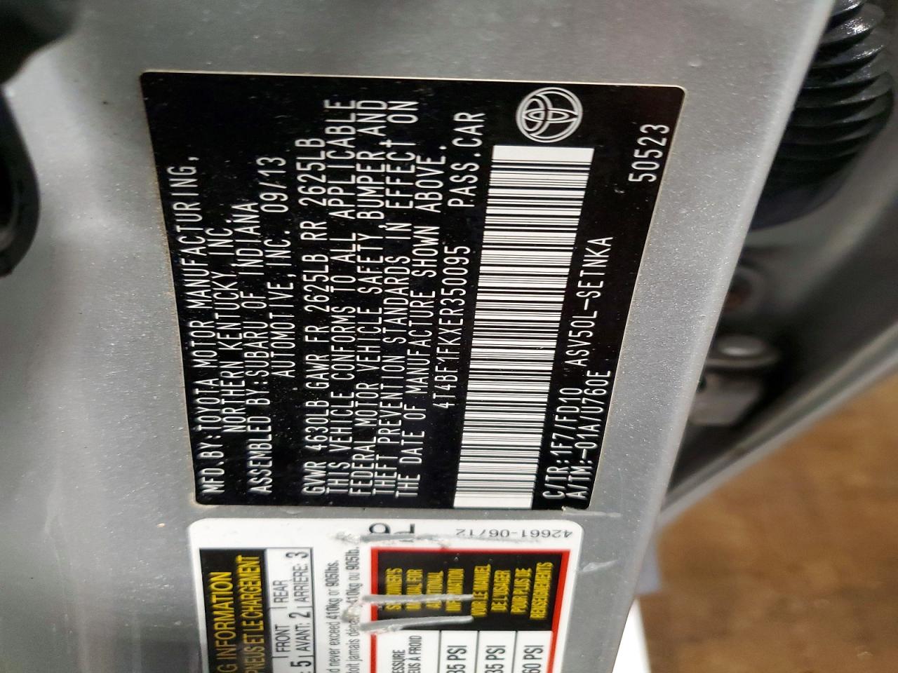 2014 TOYOTA CAMRY LE photo 34