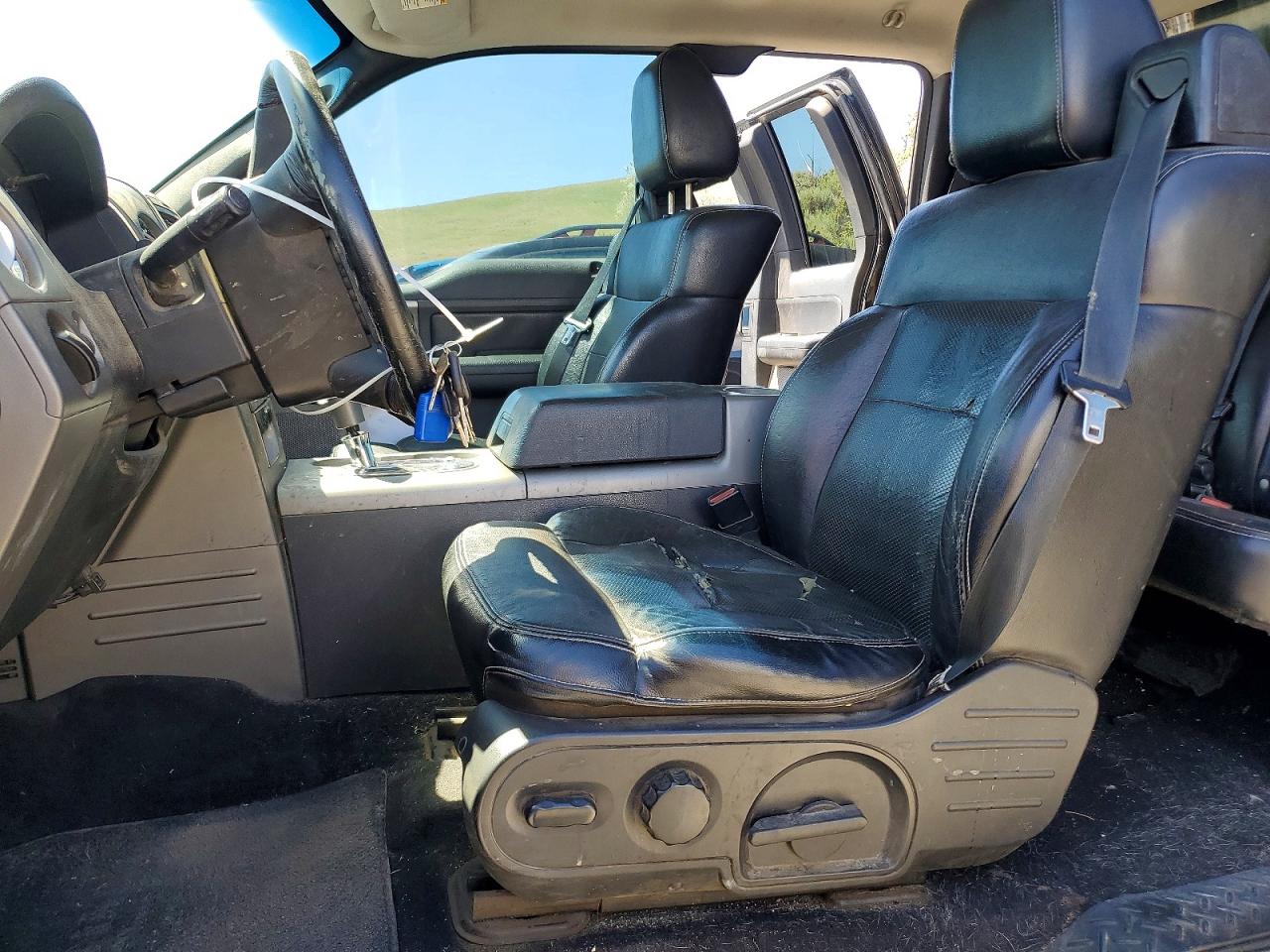 2004 FORD F150 photo 19