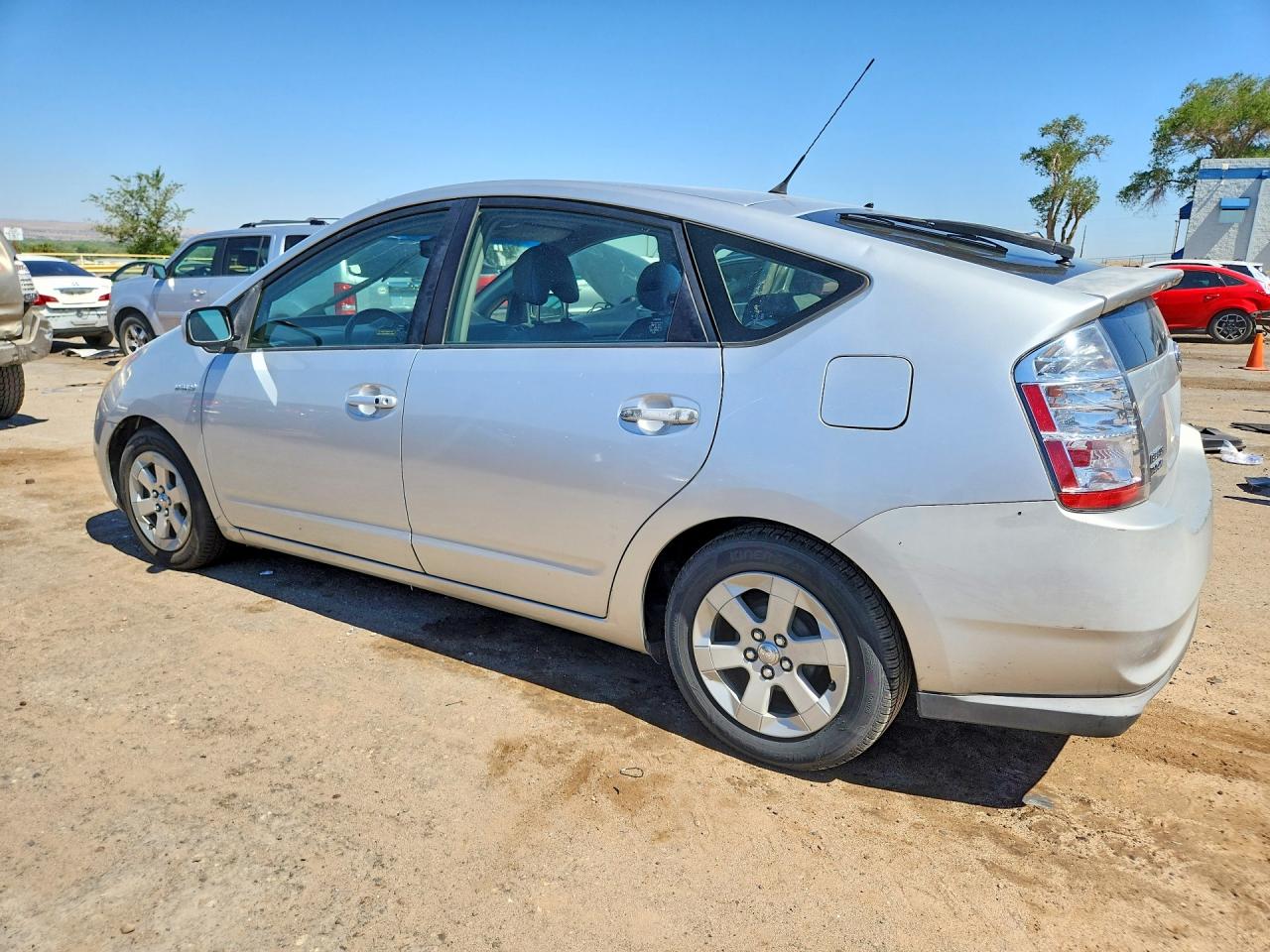 2007 TOYOTA PRIUS BASE photo 3