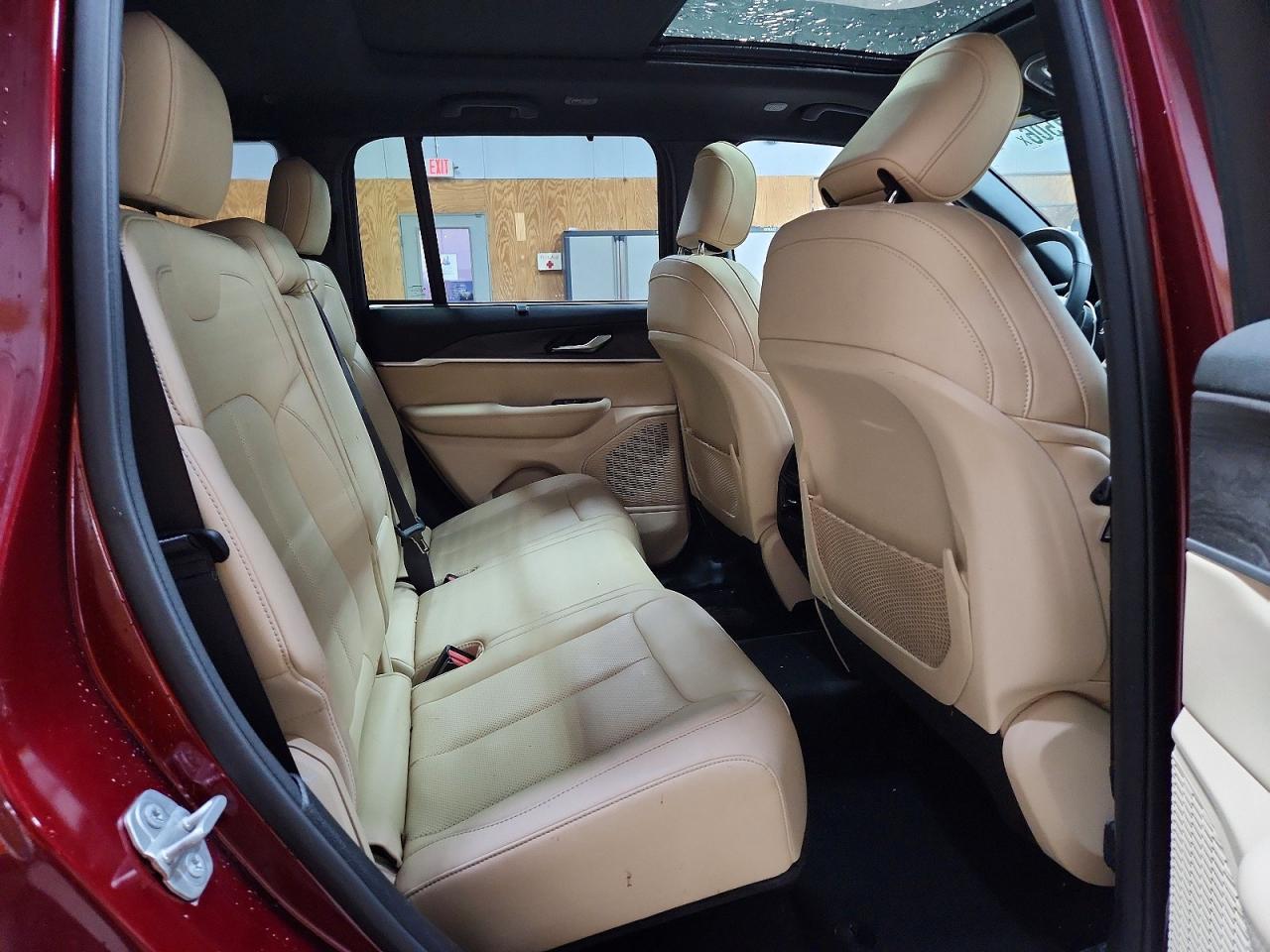 2023 JEEP GRAND CHEROKEE LIMITED photo 31